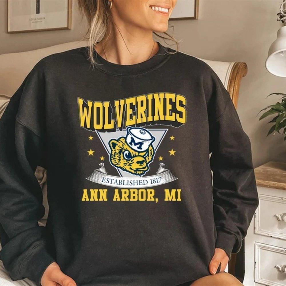 Retro 90s Michigan Wolverines Sweatshirt
